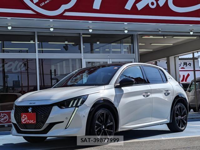 Peugeot 208 2022-04 4423123-1