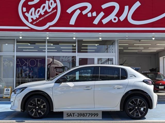 Peugeot 208 2022-04 4423123-6