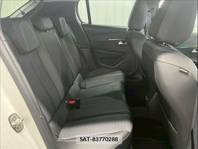Peugeot 208 2021-06 4756767-7