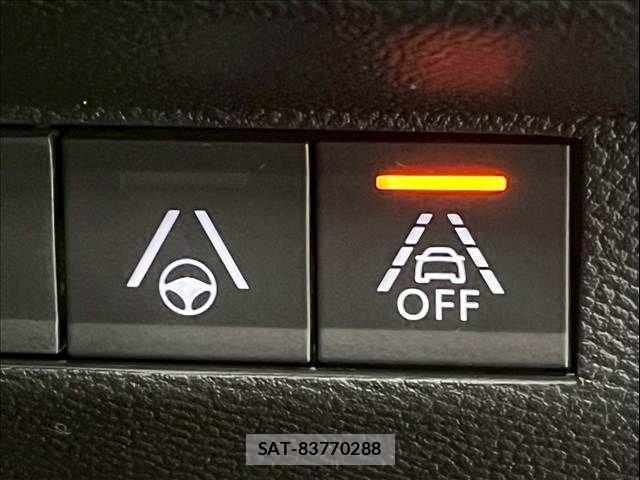 Peugeot 208 2021-06 4756767-8