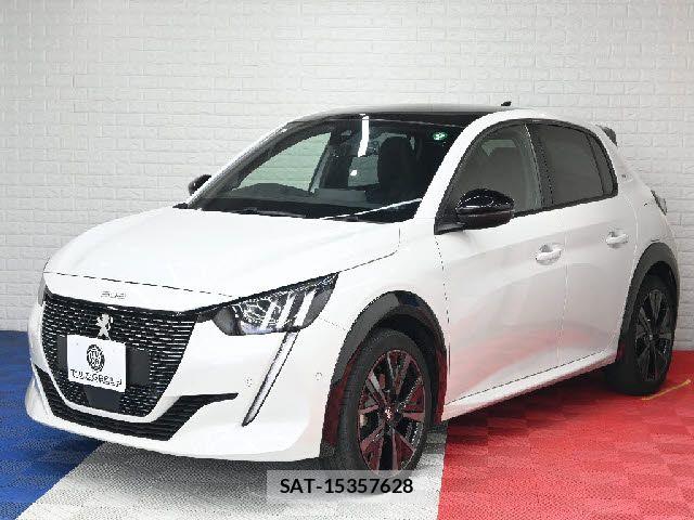 Peugeot 208 2022-06 5875319-11
