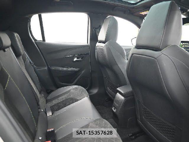 Peugeot 208 2022-06 5875319-14
