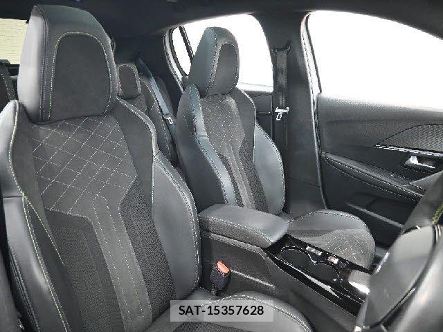Peugeot 208 2022-06 5875319-26