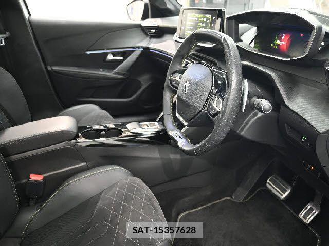 Peugeot 208 2022-06 5875319-3