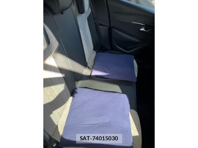 Peugeot 208 2021-06 6246609-12