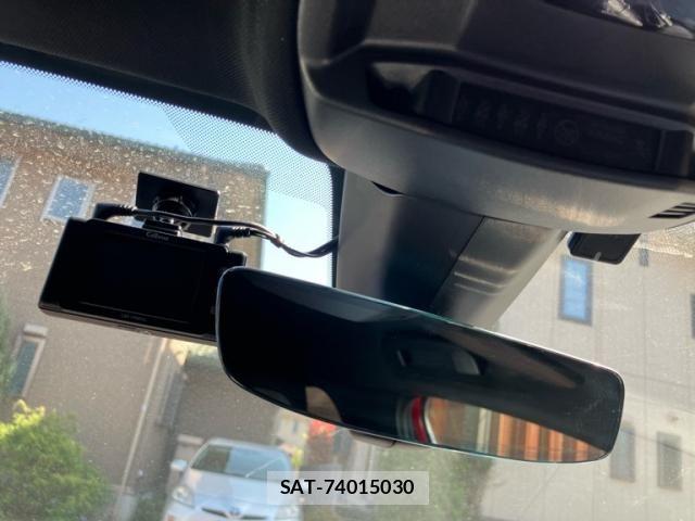 Peugeot 208 2021-06 6246609-20