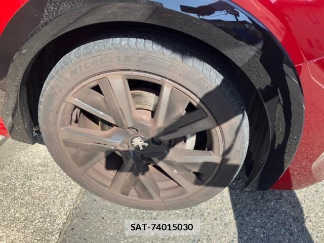 Peugeot 208 2021-06 6246609-5