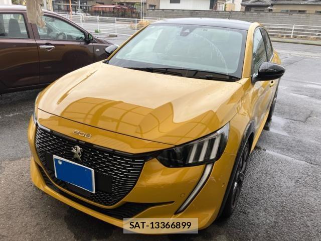 Peugeot 208 2021-04 6246607-0