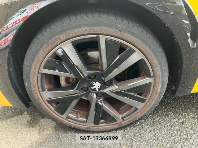 Peugeot 208 2021-04 6246607-9