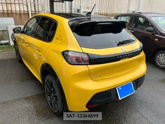 Peugeot 208 2021-04 6246607-11
