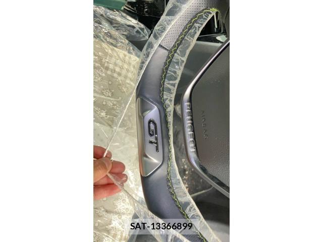 Peugeot 208 2021-04 6246607-28