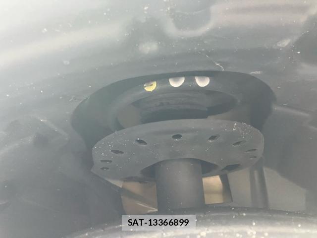 Peugeot 208 2021-04 6246607-6