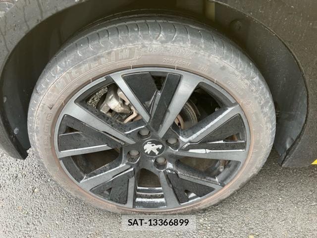 Peugeot 208 2021-04 6246607-7