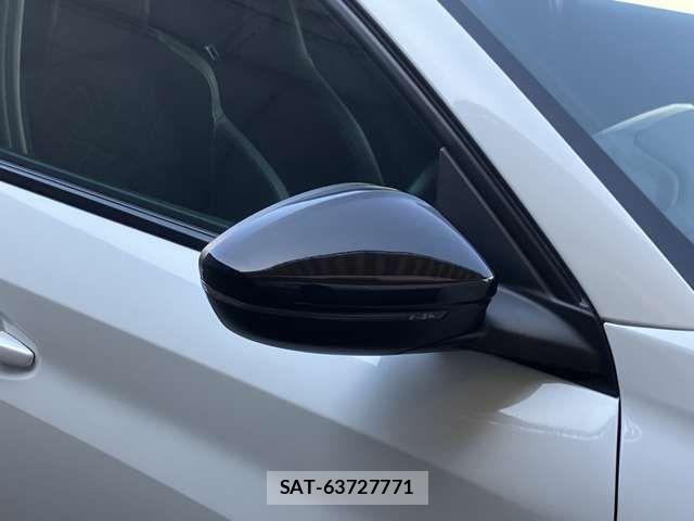 Peugeot 208 2021-11 6305869-13
