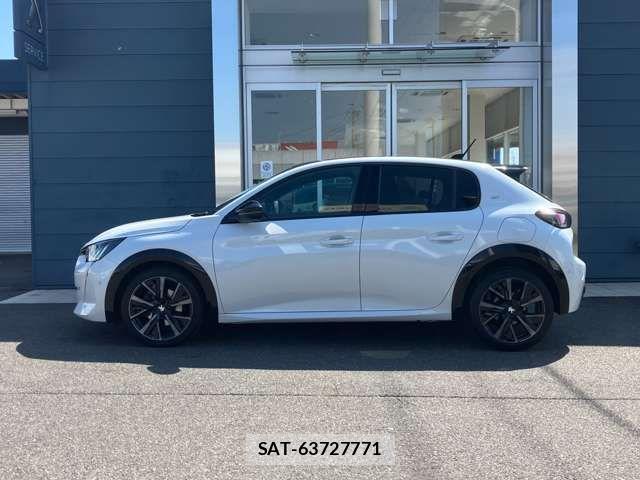 Peugeot 208 2021-11 6305869-5