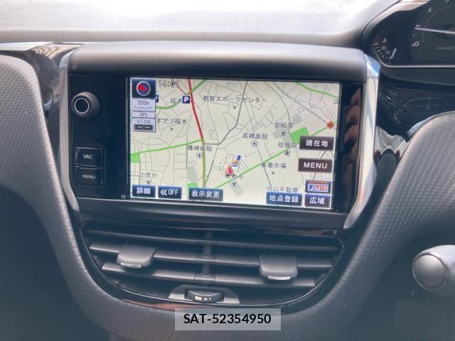 Peugeot 208 2016-05 6501848-13
