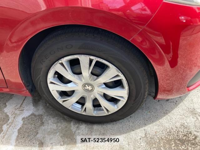 Peugeot 208 2016-05 6501848-4