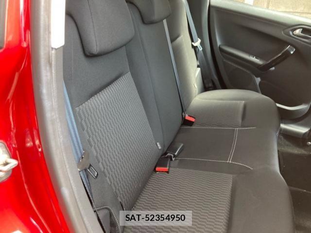 Peugeot 208 2016-05 6501848-7
