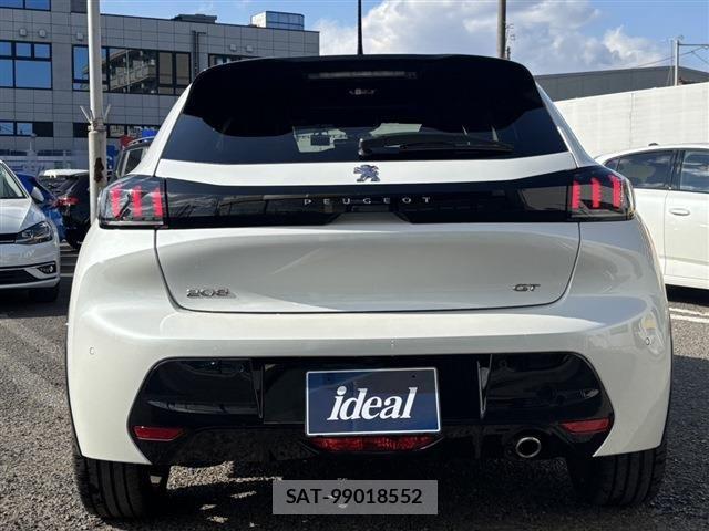 Peugeot 208 2021-03 6614085-5