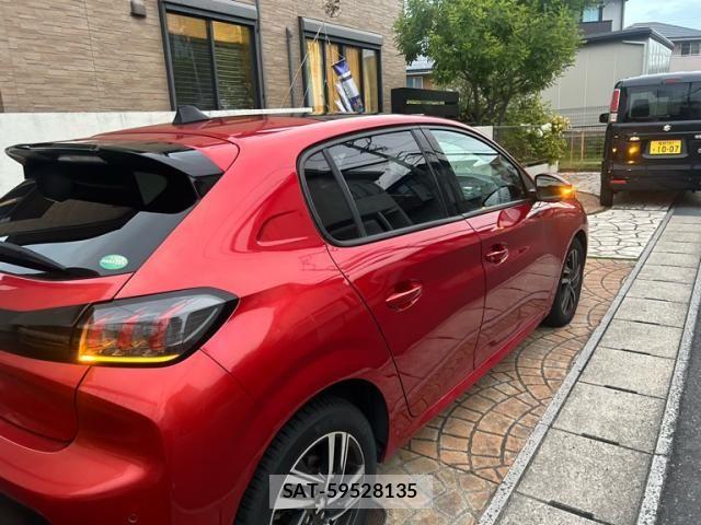 Peugeot 208 2020-08 6614087-2