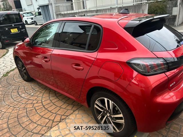 Peugeot 208 2020-08 6614087-3