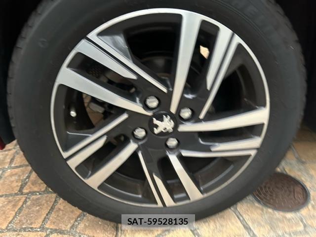 Peugeot 208 2020-08 6614087-4