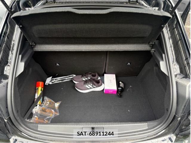 Peugeot 208 2021-01 6642204-10