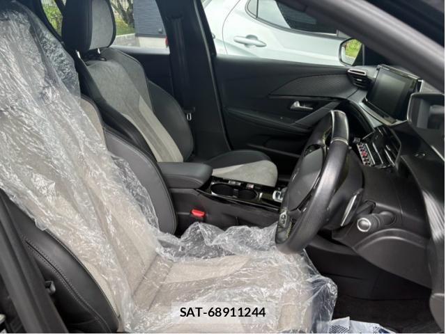 Peugeot 208 2021-01 6642204-7