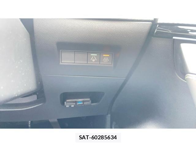 Peugeot 208 2020-10 6673110-20