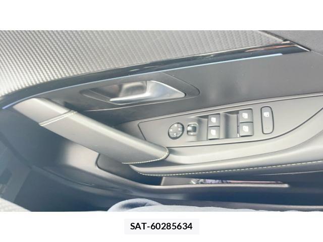 Peugeot 208 2020-10 6673110-21