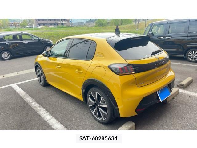 Peugeot 208 2020-10 6673110-2