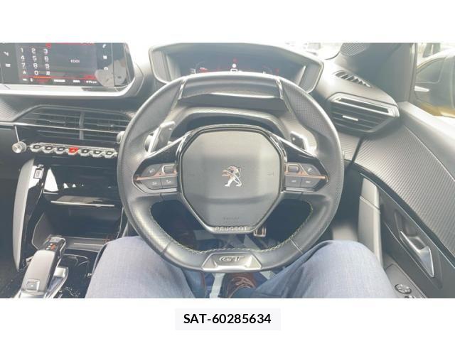 Peugeot 208 2020-10 6673110-8