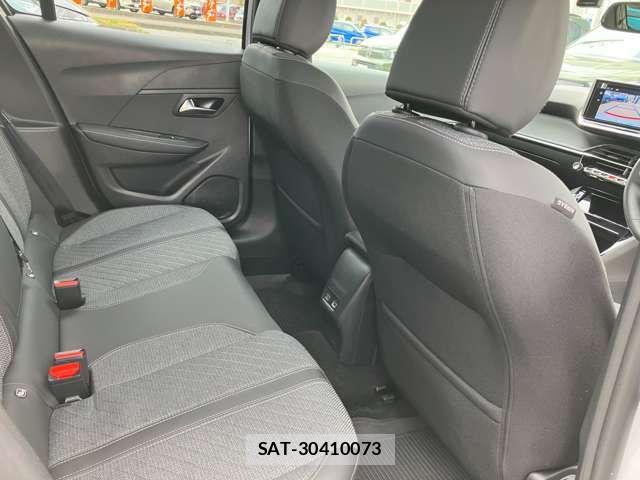 Peugeot 208 2025-07 6752830-11