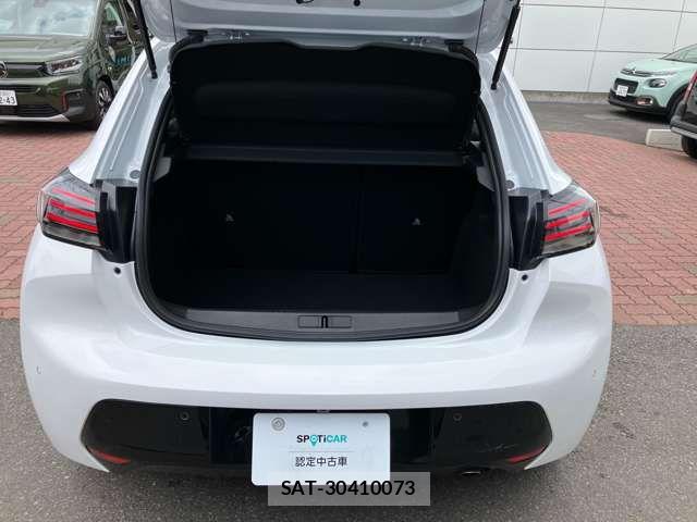Peugeot 208 2025-07 6752830-13
