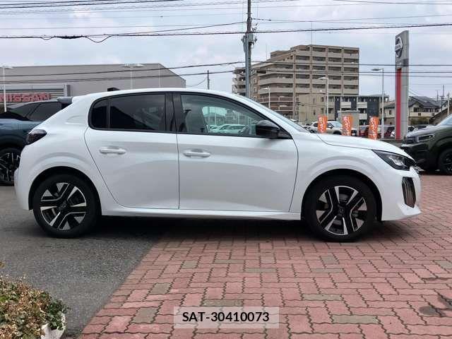Peugeot 208 2025-07 6752830-3