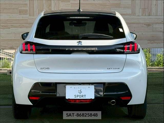 Peugeot 208 2020-12 6816518-13