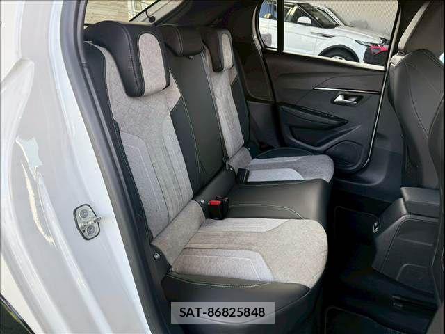 Peugeot 208 2020-12 6816518-6