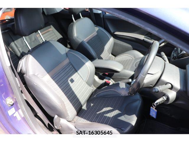 Peugeot 208 2012-12 6816519-8