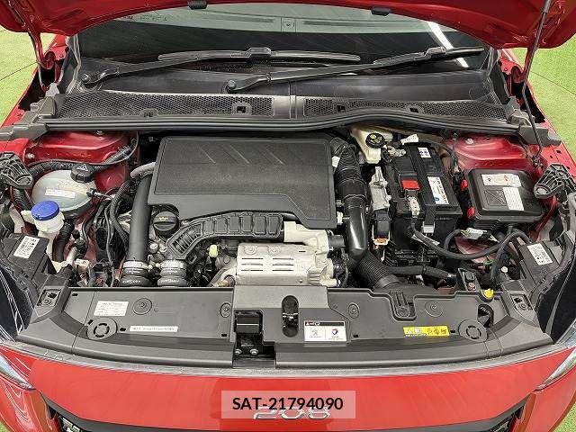 Peugeot 208 2021-10 6816515-11