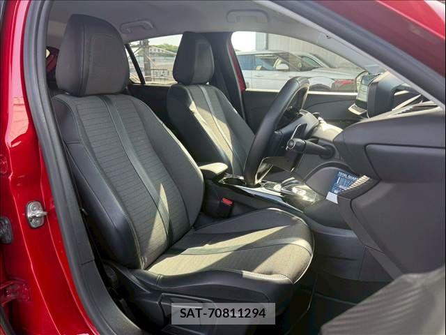 Peugeot 208 2021-03 6816517-4