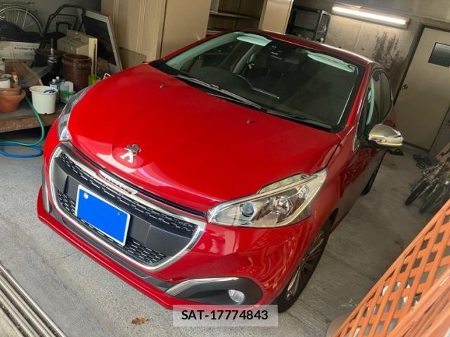 Peugeot 208 2017-06 6911078-2