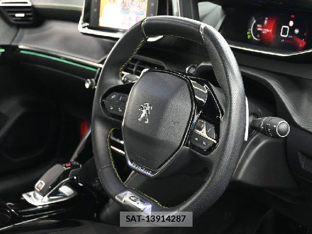 Peugeot 208 2021-05 6911079-25