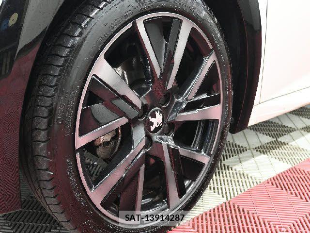 Peugeot 208 2021-05 6911079-8
