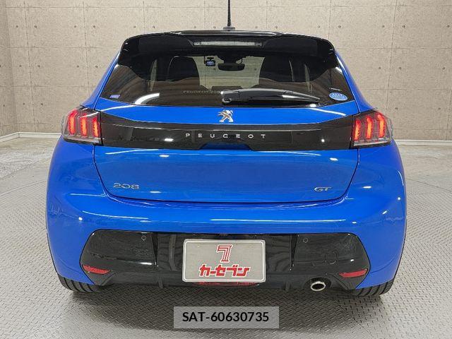 Peugeot 208 2021-03 6997085-11