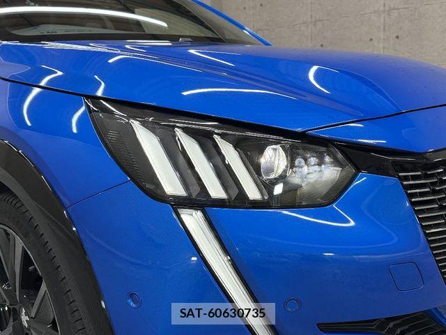 Peugeot 208 2021-03 6997085-14