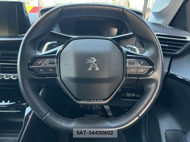 Peugeot 208 2020-12 7060198-11