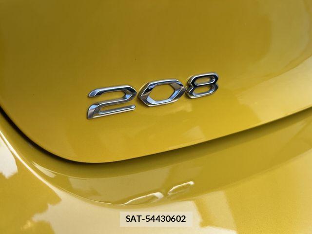 Peugeot 208 2020-12 7060198-24