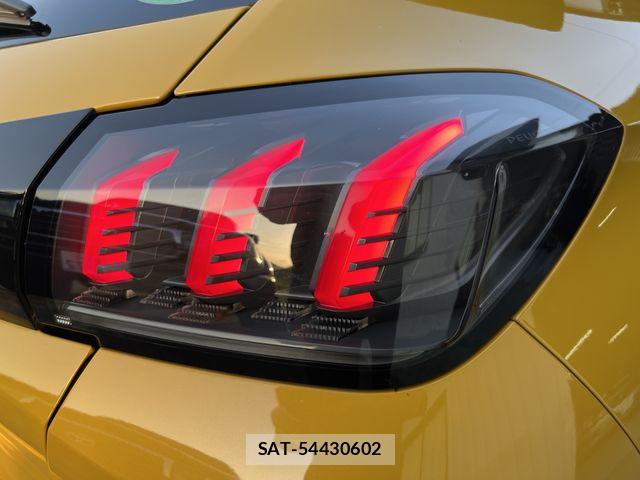 Peugeot 208 2020-12 7060198-25