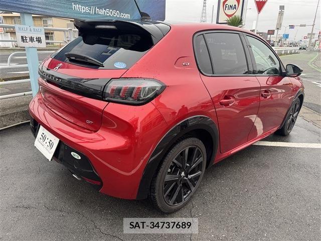 Peugeot 208 2021-03 7198708-1
