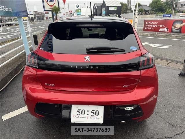Peugeot 208 2021-03 7198708-3
